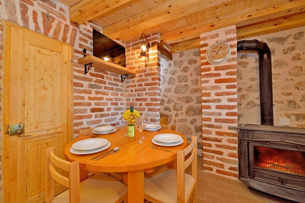 House Martelina Vila Starigrad Paklenica Exterior foto